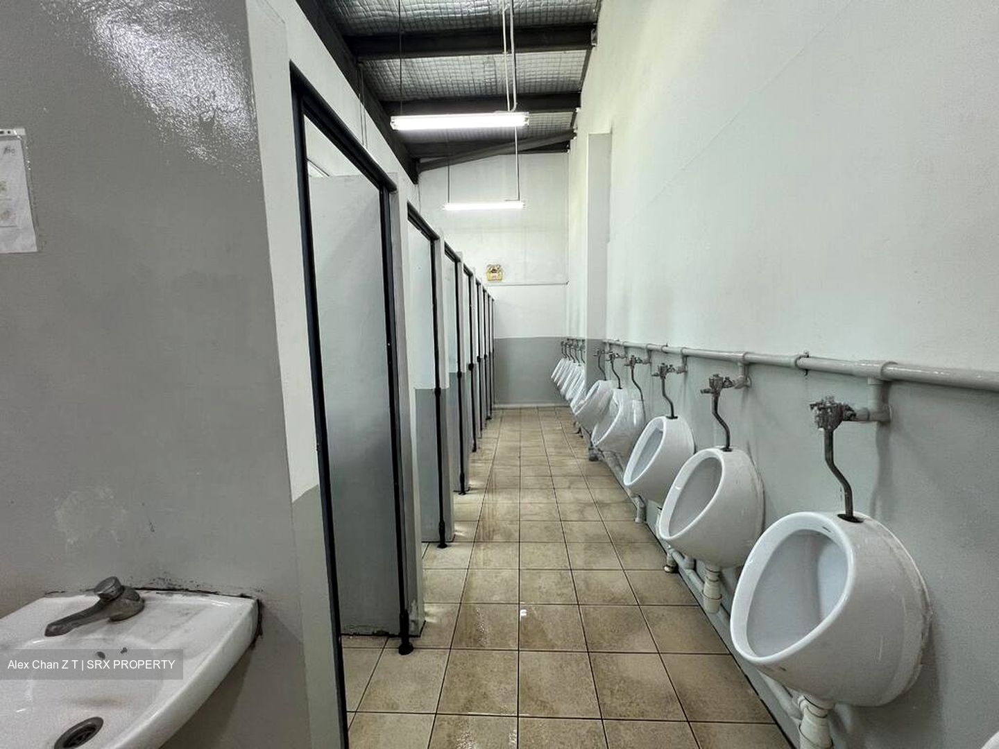 Kian Teck Dormitory (D22), Factory #578705321